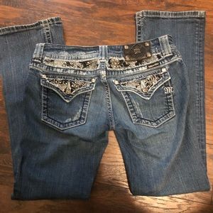 Miss Me boot cut size 29